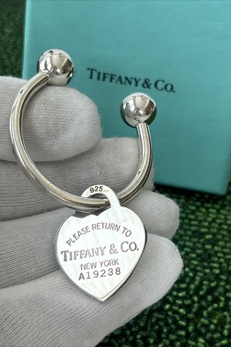 Tiffany ritorno - a, tiffany"