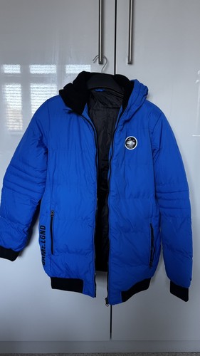 Giacca sportiva con cappuccio