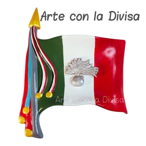 Bandiera italiana con fiamma - italiana,