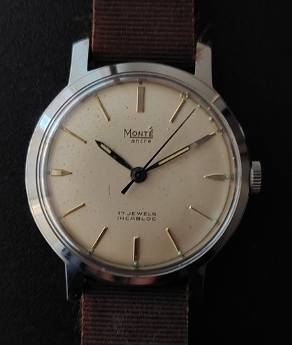Orologio meccanico vintage - orologio,