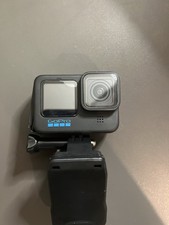 GoPro Hero 10 Bundle con molti