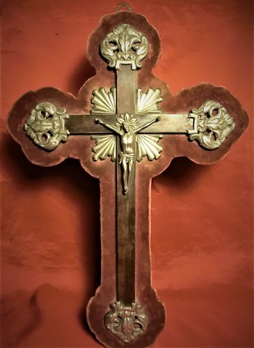 Cristo crocifisso scolpito - crocifisso, su