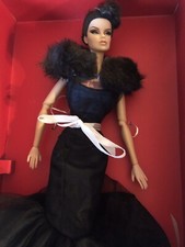 Fashion Royalty Vanessa Going