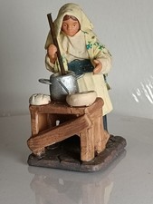 Statuine Presepe: Coll. De Agostini (2012) in Terracotta , Cm H 13    Donna 