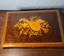 Wooden Vintage Jewelry Box