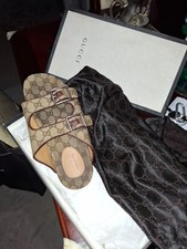 ciabatte di volore come da foto numero 43 44Gucci poco usate