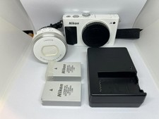 Nikon 1 J4 Mirrorless Camera