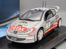 Modellini auto 1:18 Solido