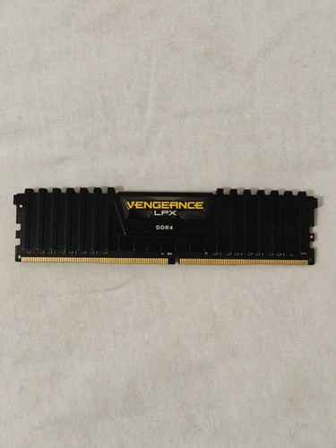 Corsair vengeance lpx - corsair,