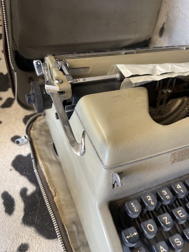 Macchina scrivere everest - scrivere,