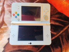 New 3DS Nintendo con giochi ed