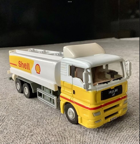 Camion man 3 - 1:54, assi