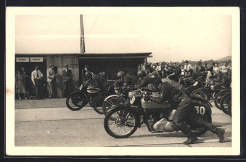 Cartolina fotografica moto