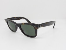 Ray-Ban Wayfarer RB 2140 902