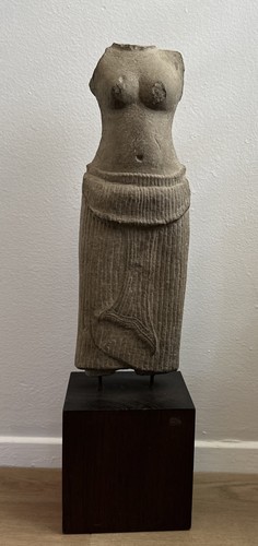 Figura frammento torso