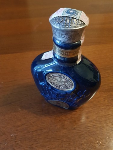 Chivas royal salute years - 21,