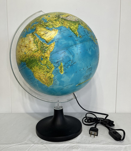 Lampada globo mondiale