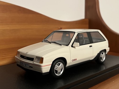 Opel corsa gsi 18 - corsa, 1:18