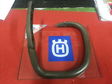  MOTOSEGA HUSQVARNA 135-435- 440 X-TORQ e-SERIE "IMPUGNATURA ANTERIORE"