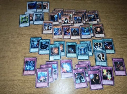 Deck custode di tombe - yu,