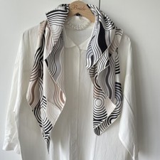 18 Momme Twill Silk Wrap Scarf
