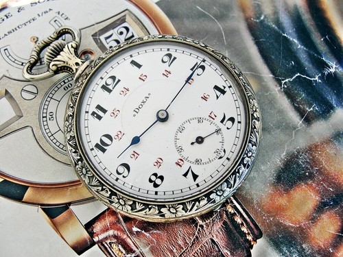 Beautiful porcelain dial - , swiss
