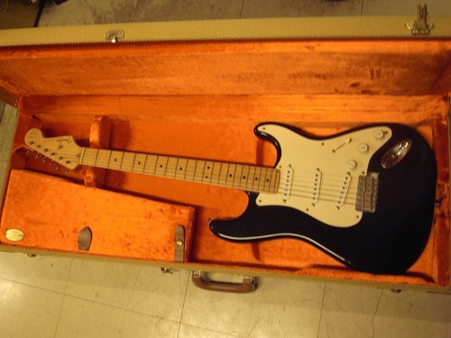 Chitarra elettrica usata
