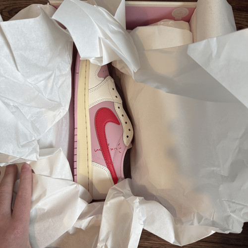Nike air jordan low travis - air,