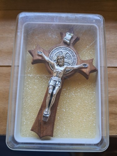 Croce san benedetto - di, con