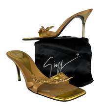 Vicini by Giuseppe Zanotti 10