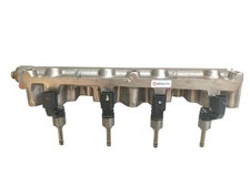 Distributore Carburante Iniettore VOLKSWAGEN GOLF VI 1.4 TSI 122CV 03C906036M