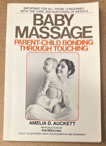 Baby massage parent child - :, parent-child