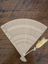 Ventaglio pieghevole in legno