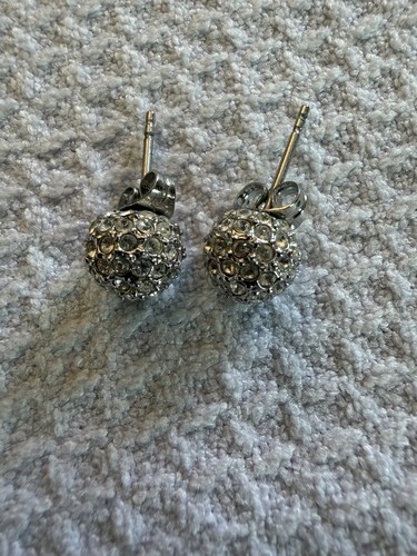 Swarovski earrings pairs - -,