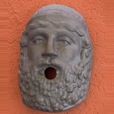 Frontale fontana a parete in