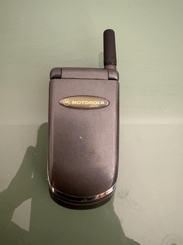 Motorola v3688 - motorola,