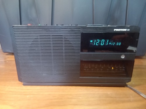 Proton 320 clock radio - proton,
