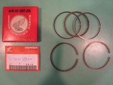 HONDA CB500K, Anello a quattro pistoni, 1,0 U 13051-323-014