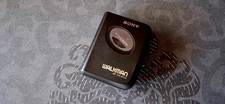  WALKMAN  STEREO CASSETTE