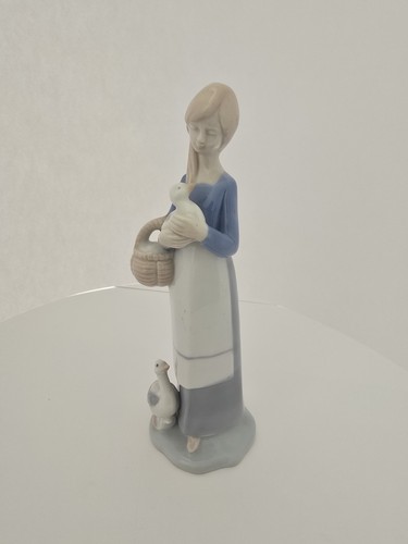 Statuetta vintage - , in