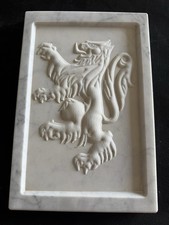 Stemma leone rampante in marmo