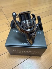 SHIMANO TWIN POWER C3000MHG