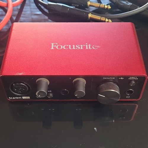 Focusrite scarlett solo - focusrite,