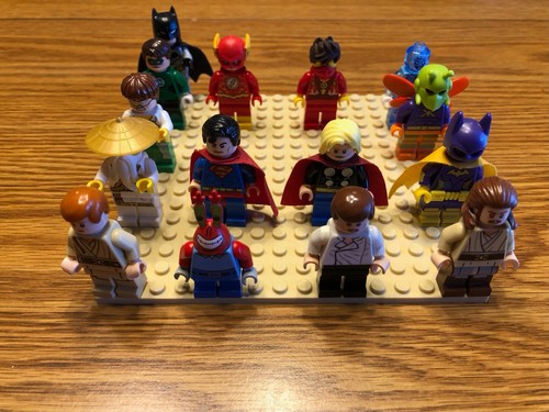 Lego minifigure comics - di, dc