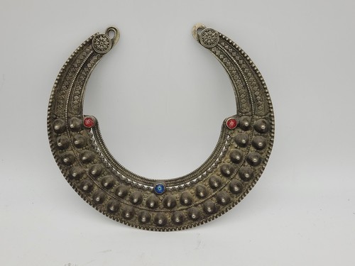 Collana asiatica metallo - asiatica,