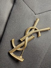 Spilla classica oro YSL