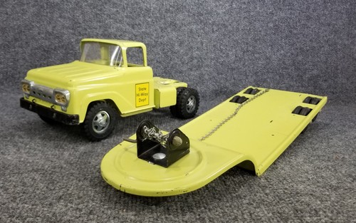 Bel semirimorchio vintage 1960