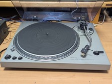 Technics SL-1700 Giradischi