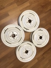 n.4 Morris Minor Riveted Rims