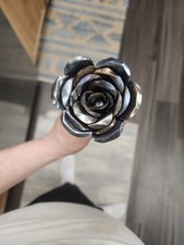 Saldato a mano, metallo per